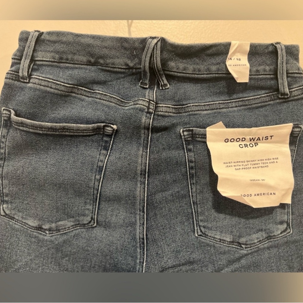 NWT Good American Good Waist Crop Skinny Jeans Size 14 | High Rise Shaping Fit - Picture 5 of 8